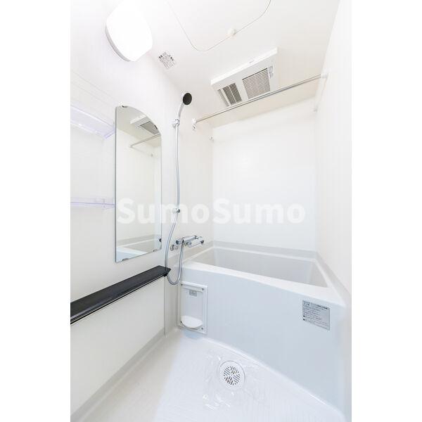 バス・シャワールーム　お風呂です