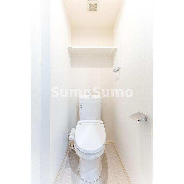 トイレ　落ち着いたトイレです