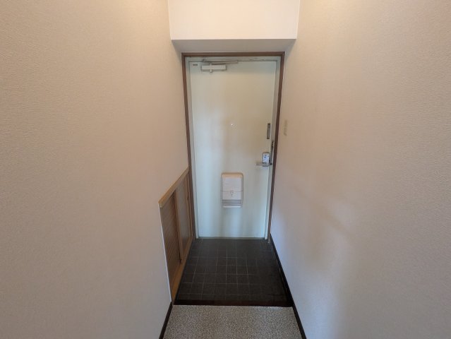 玄関　森ハイツ