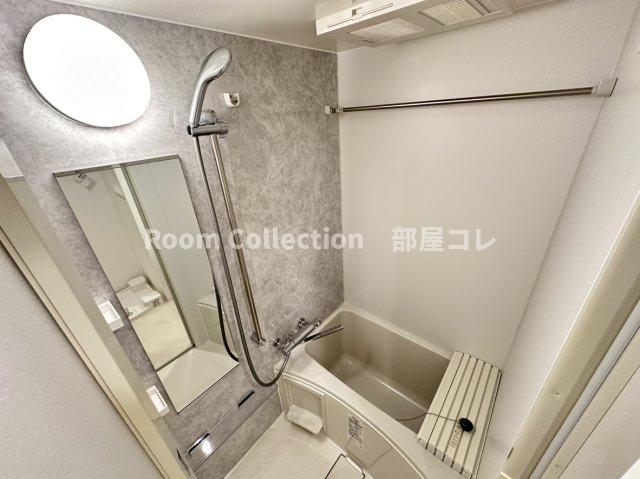 バス・シャワールーム　※同物件他部屋写真　反転・色違いの場合有　現状優先