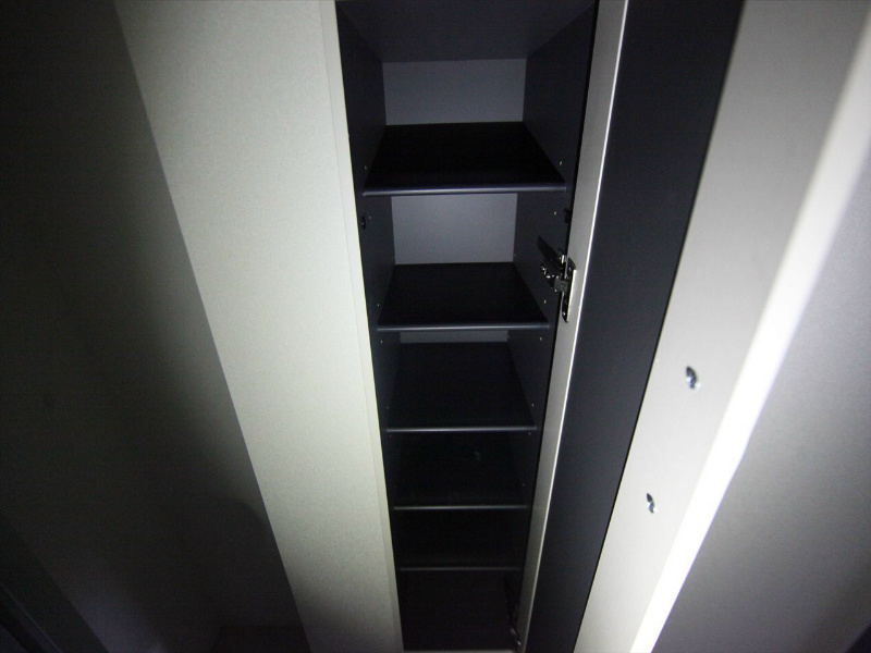 玄関　玄関　シューズボックス付（収納充実してます）