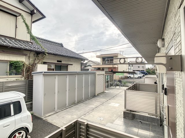 眺望　掲載写真は同型モデルを掲載しており実際のお部屋と仕様等が異な