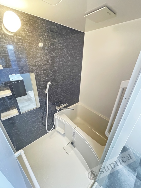 バス・シャワールーム　ゆったりお寛ぎください♪♪