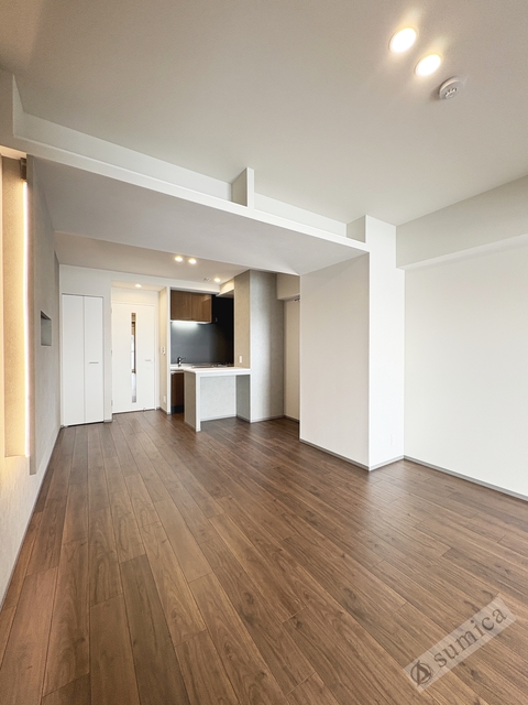 居室・リビング　広々