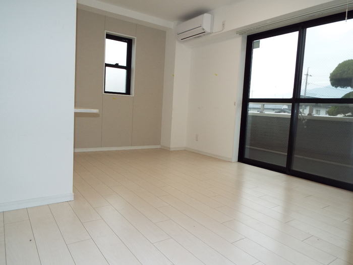 居室・リビング　リビング（エアコン有）