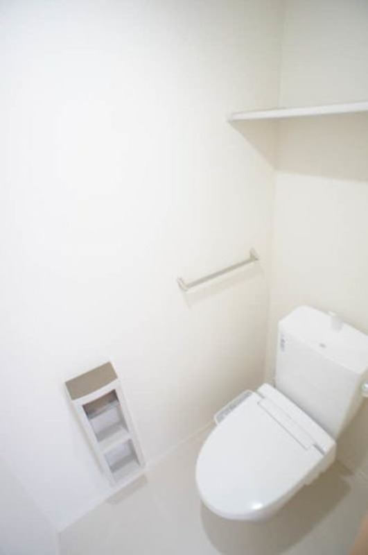 トイレ　図面と現状に相違がある場合には現状を優先