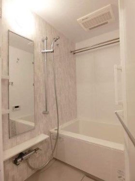 バス・シャワールーム　バス※別部屋参考写真