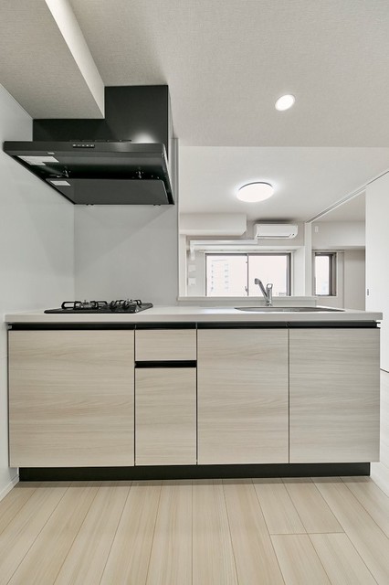 キッチン　※写真は同タイプ住戸です。