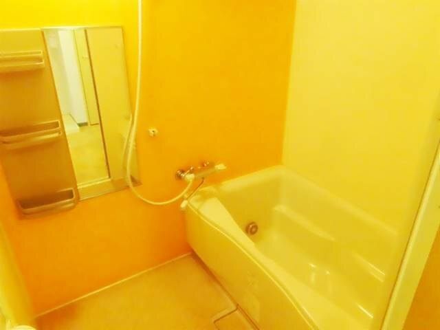 バス・シャワールーム　退去前の為別のお部屋写真を参照ください