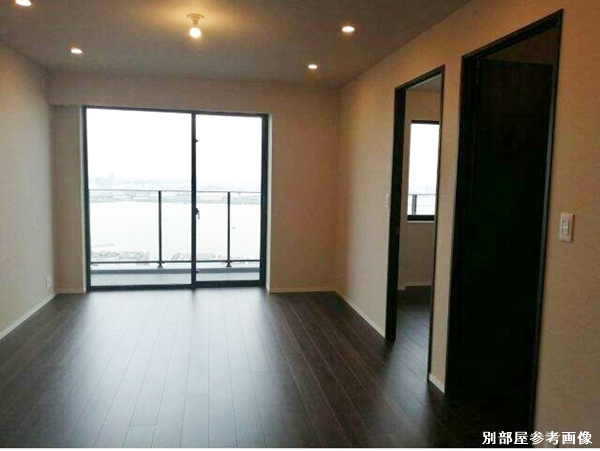 居室・リビング　使いやすい形の為、レイアウトを楽しめます♪