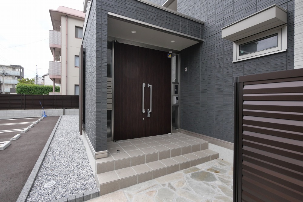 エントランス　エントランス