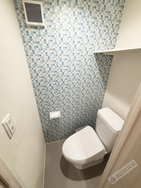 トイレ　温水洗浄便座