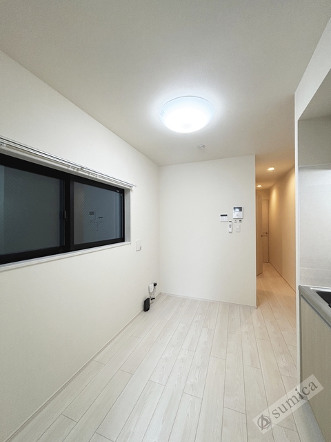 居室・リビング　ネットは無料で利用可能です♪♪