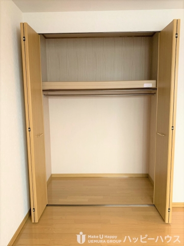 収納　別部屋参考画像。現況優先・間取り反転です。