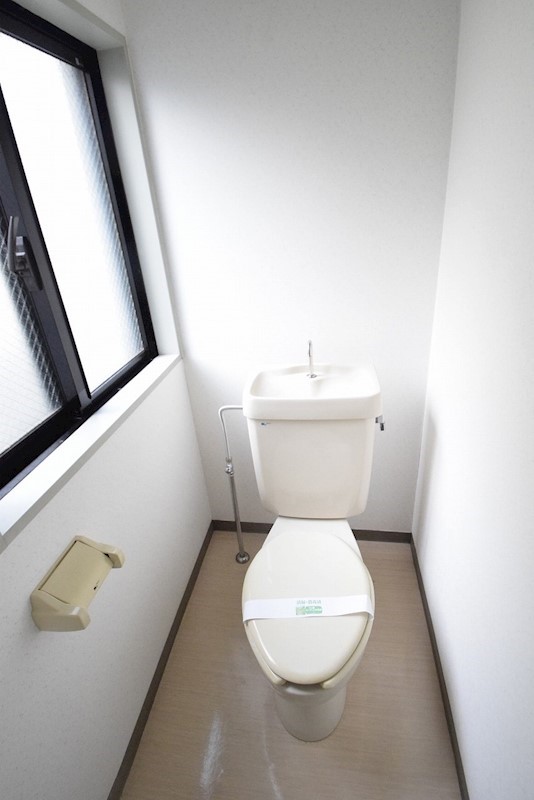 トイレ　参考画像