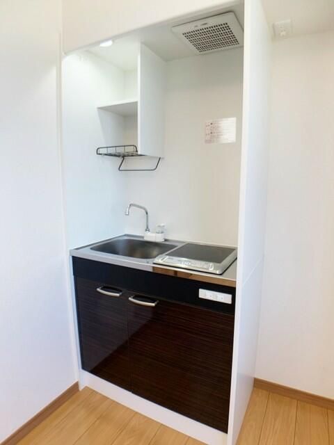 キッチン　お掃除もラクラクで手間いらず！ＩＨクッキングヒーター♪