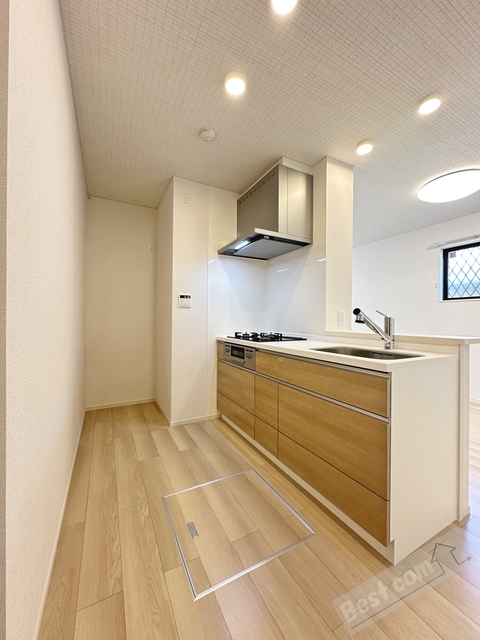 キッチン　同施工会社の同仕様写真です。