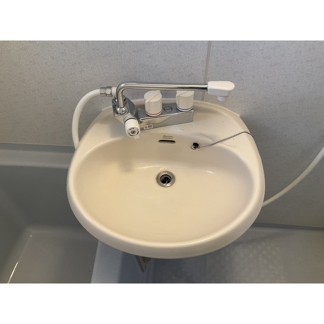 洗面設備　コンパクトで使いやすい洗面所