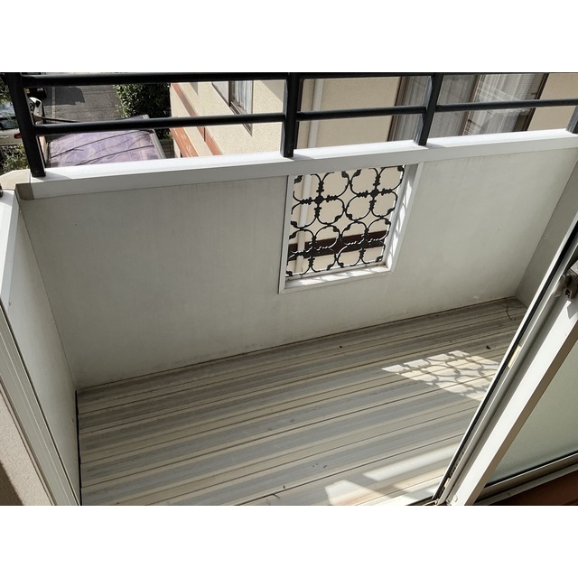 バルコニー　陽当たり良好なバルコニーです