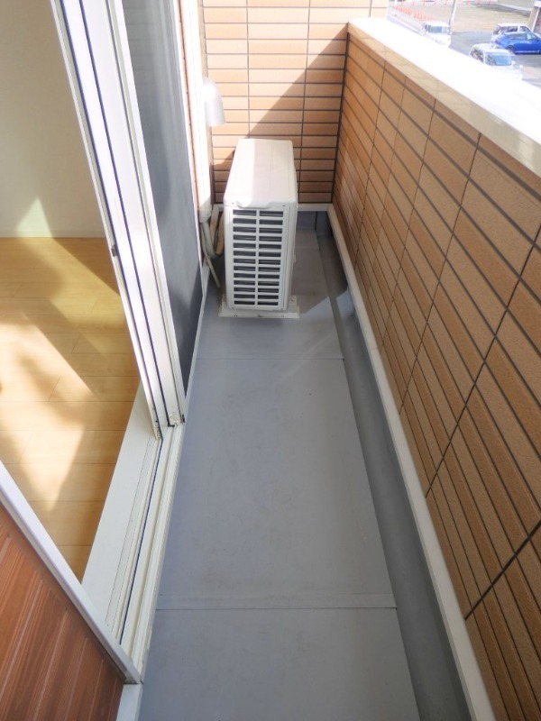 バルコニー　図面と現状に相違がある場合には現状を優先