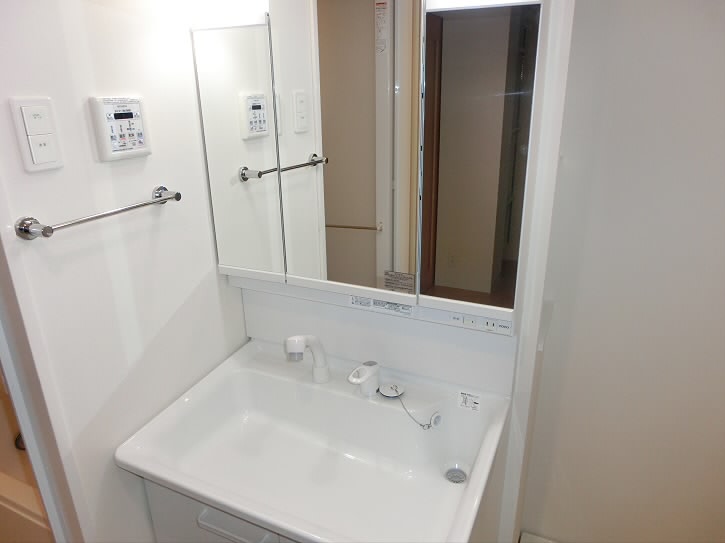 洗面設備　※別部屋参考写真