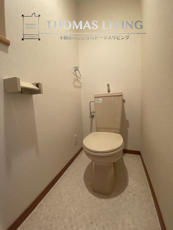 トイレ　※別号室の写真です。