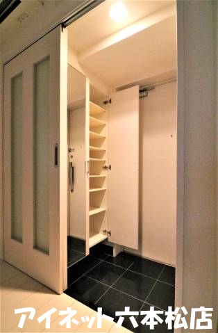 玄関　玄関はこのようになっています。