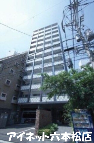 建物外観　人気の角部屋1LDK物件です！