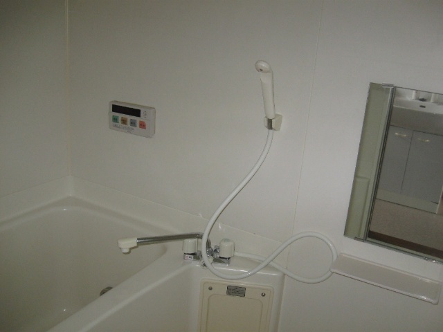 バス・シャワールーム　※反転タイプのお部屋の参考