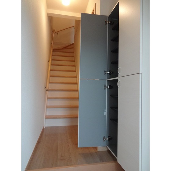 玄関　類似タイプになります