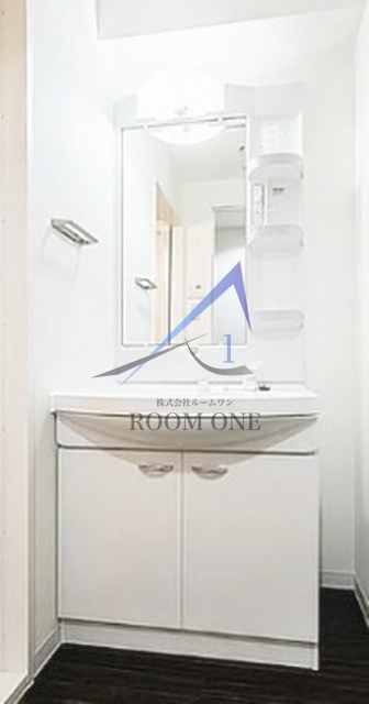 洗面設備　洗面台です。