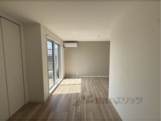 居室・リビング　洋室