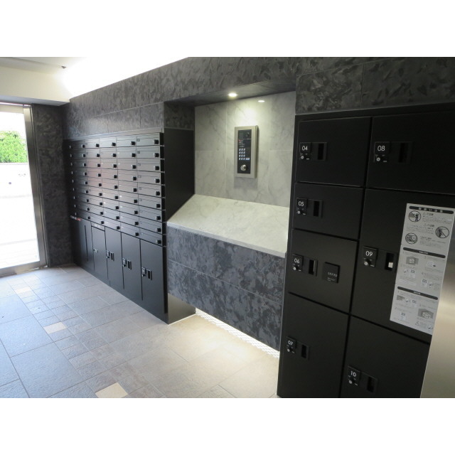 セキュリティ　オートロック完備