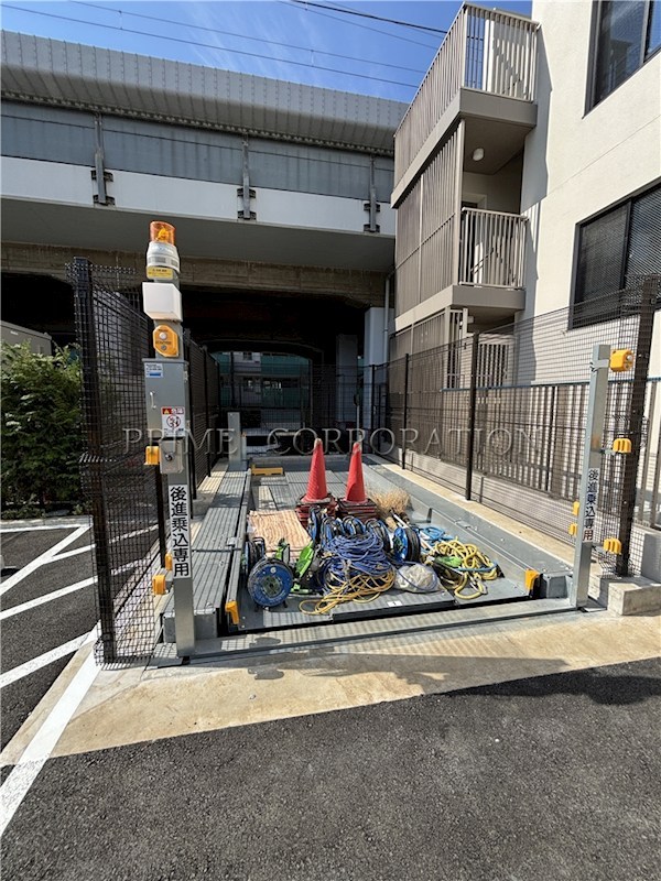 駐車場　建築時写真