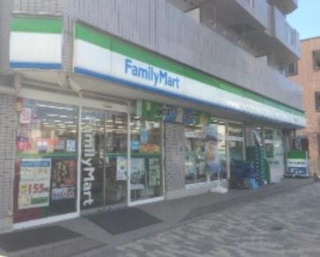 コンビニ　ファミリーマート東砂三丁目店（コンビニ）まで320m