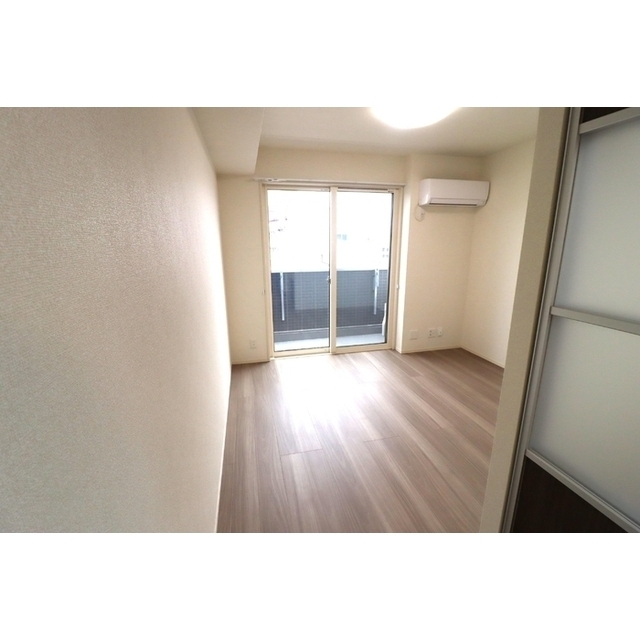 建物外観　洋室