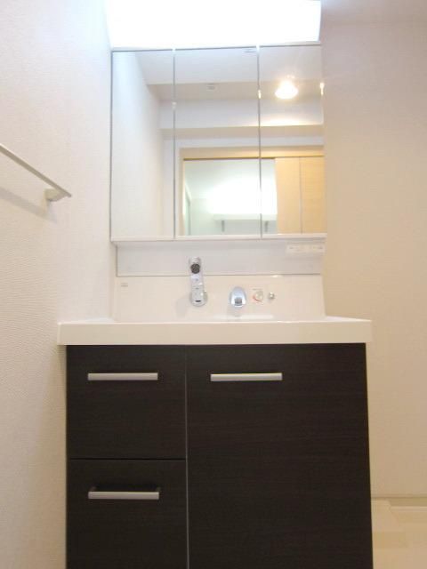 洗面設備　★朝の身支度はかどります★