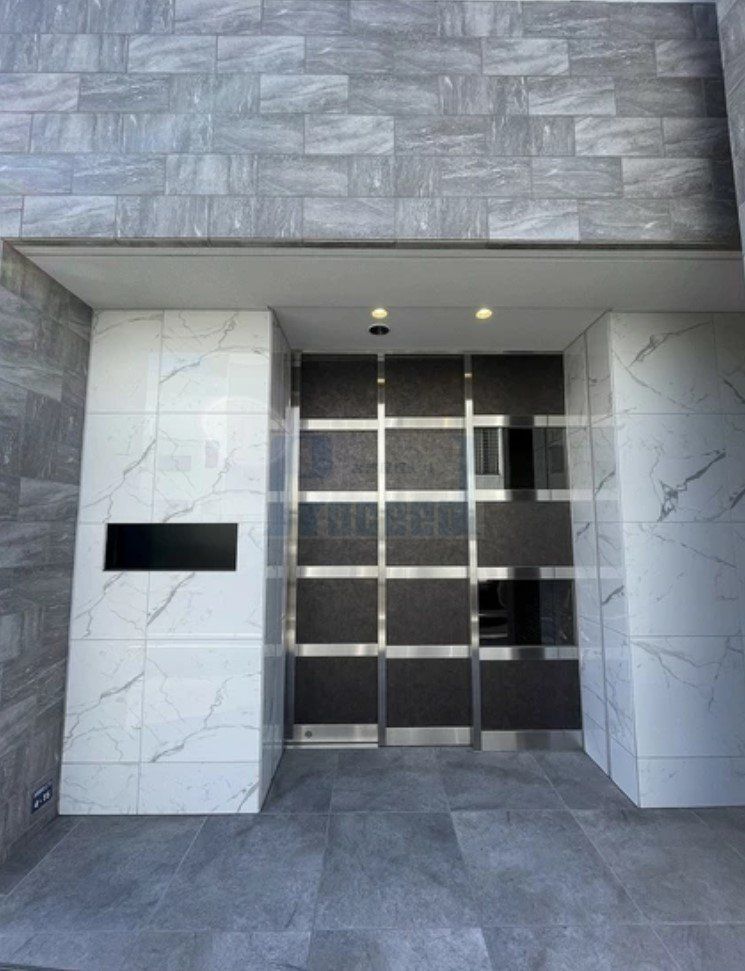 エントランス　きれいなエントランス！