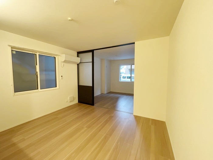 その他部屋・スペース　リビングとつながる開放感のある間取り♪