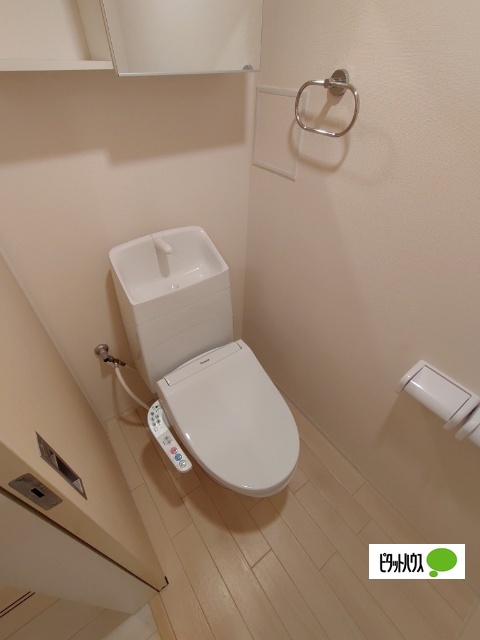 トイレ　同物件別部屋