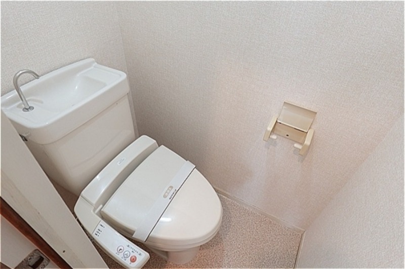 トイレ　図面と現状に相違がある場合には現状を優先