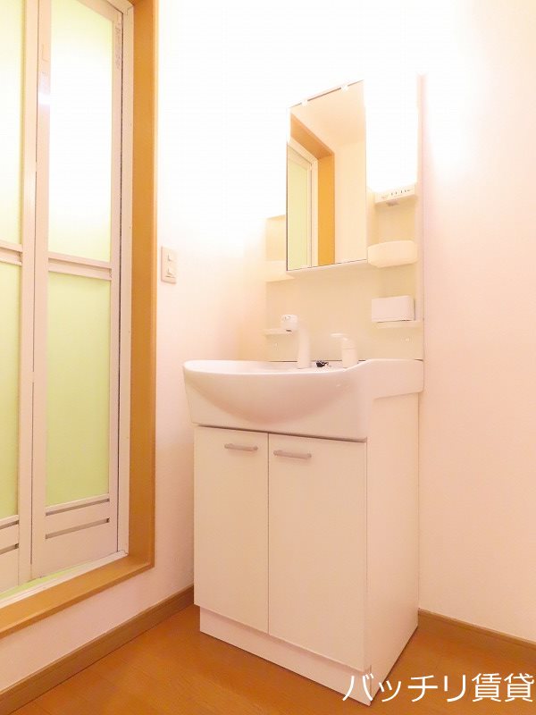 洗面設備　※同シリーズ写真の為、現状優先。