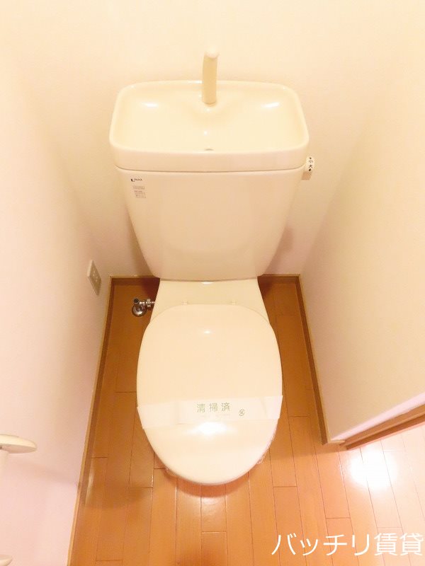 トイレ　※同シリーズ写真の為、現状優先。
