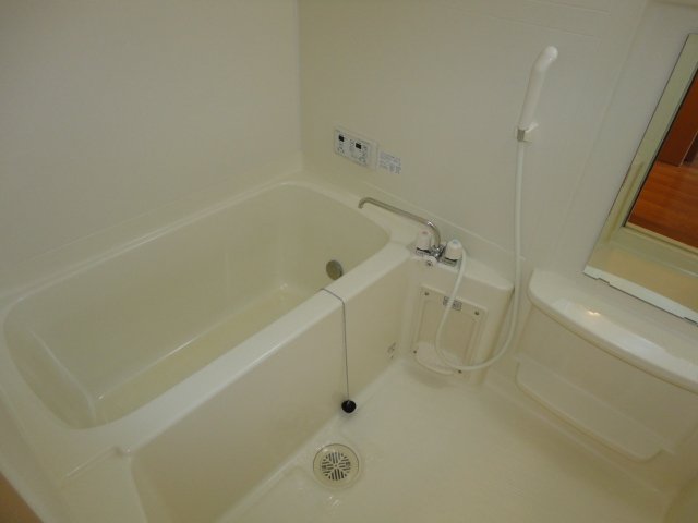 バス・シャワールーム　バス（同タイプ）（イメージ）