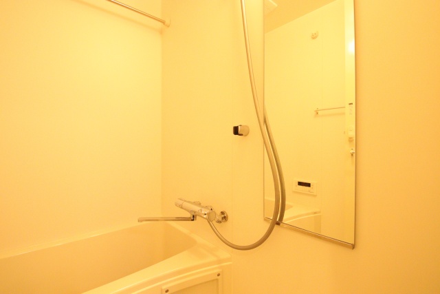バス・シャワールーム　※別室の参考写真の為、現況優先です。