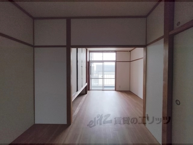 居室・リビング　居室