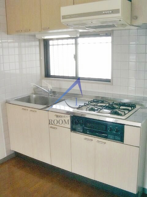 キッチン　キッチンです。