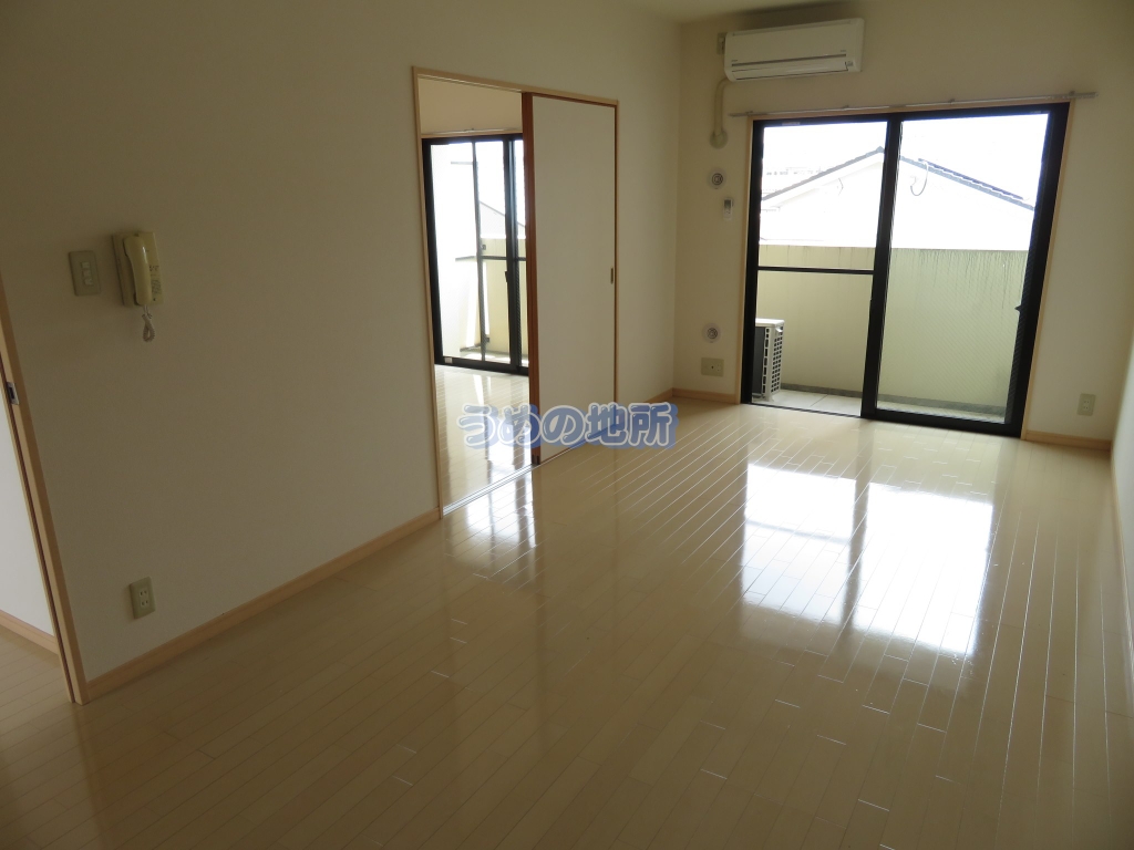 居室・リビング　リビング