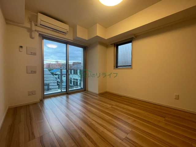 居室・リビング　CLASS YOTSUYA