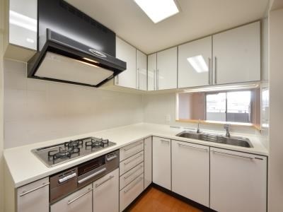 キッチン　別部屋同仕様写真